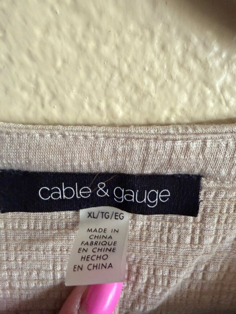 Cable & Gauge tan short sleeve v-neck front ite shirt Size XL - Picture 3 of 5